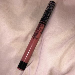 Kat von d lipstick